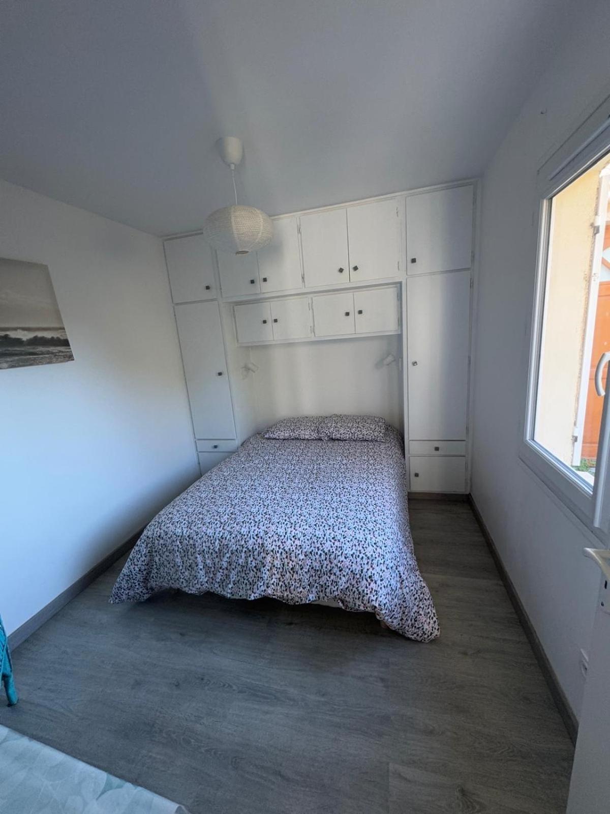Le Club Des Cigales Apartman Hyères Kültér fotó
