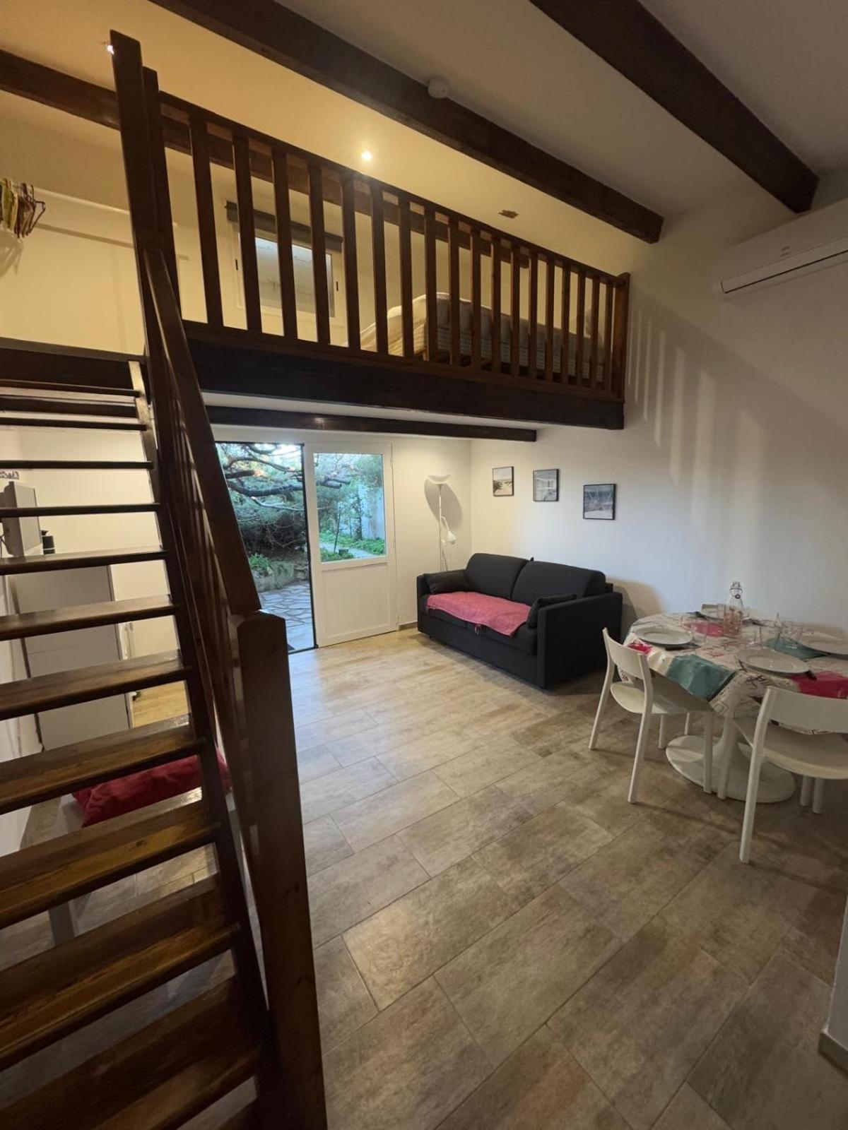Le Club Des Cigales Apartman Hyères Kültér fotó