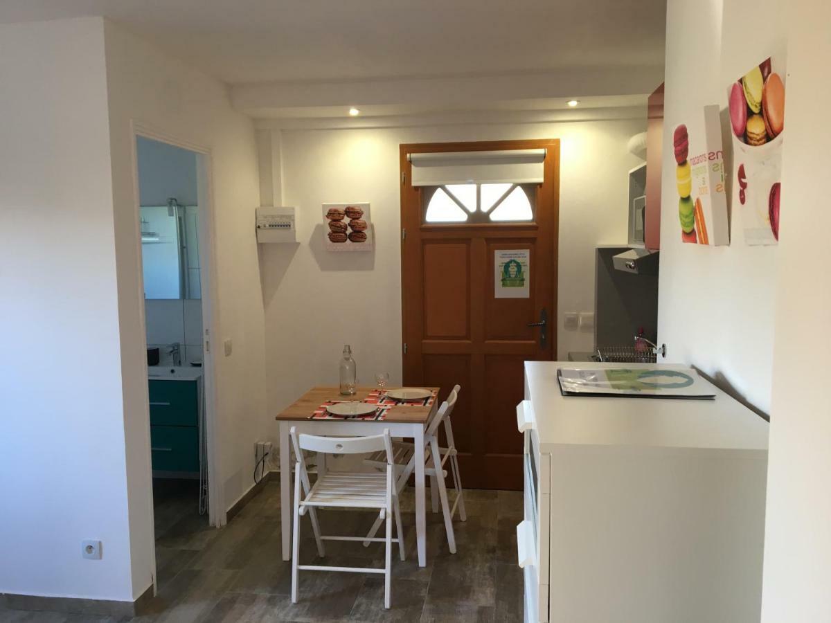 Le Club Des Cigales Apartman Hyères Kültér fotó